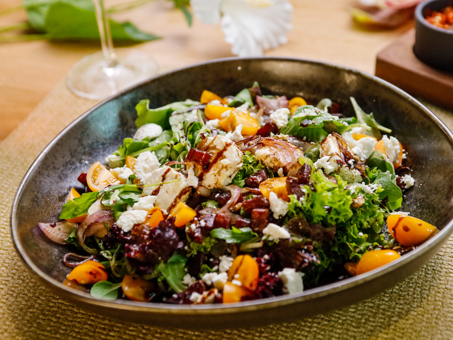 Roasted Beet and Goat Cheese Salad 360g